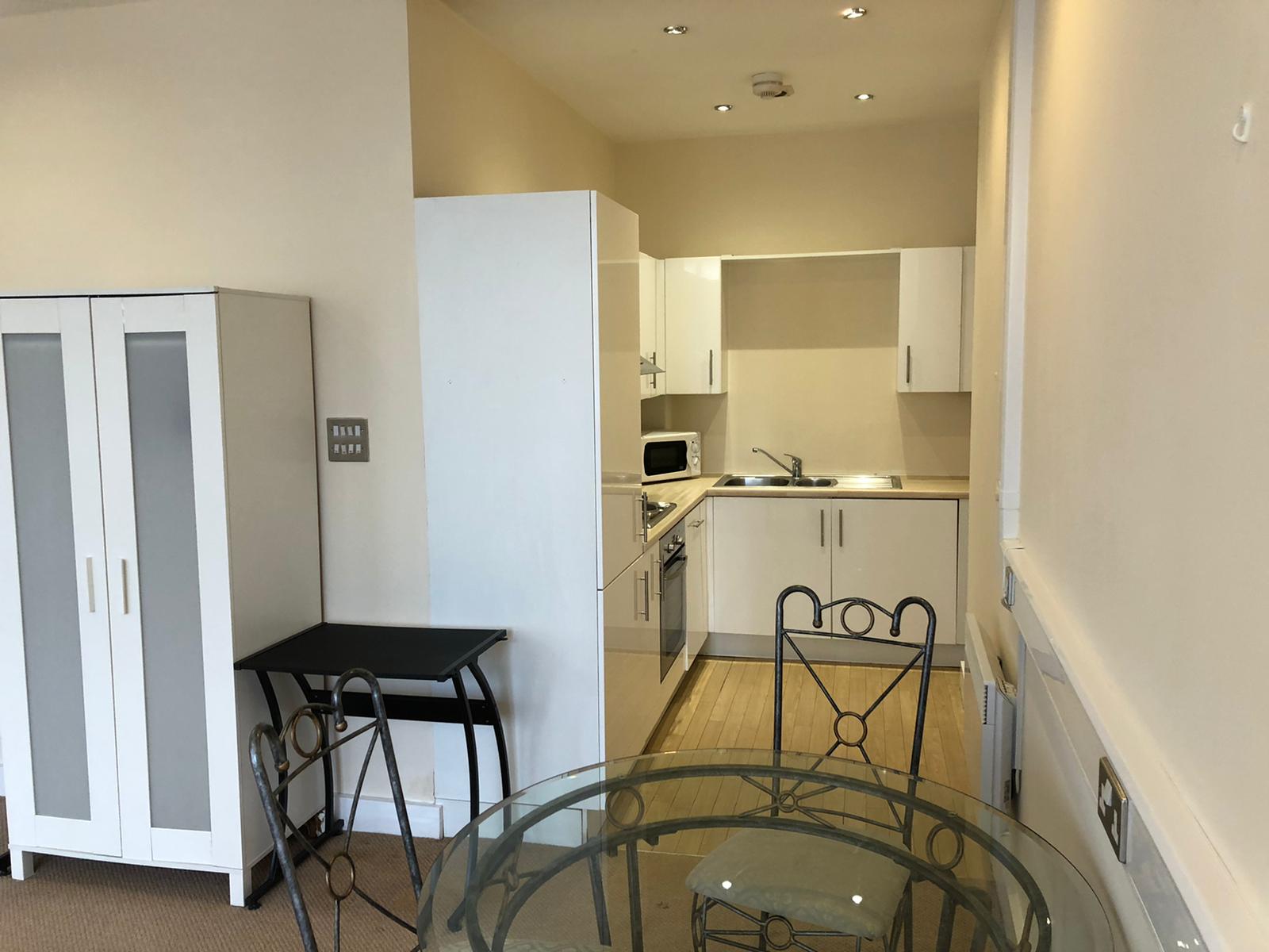 1 Bedroom / Studio Apartments