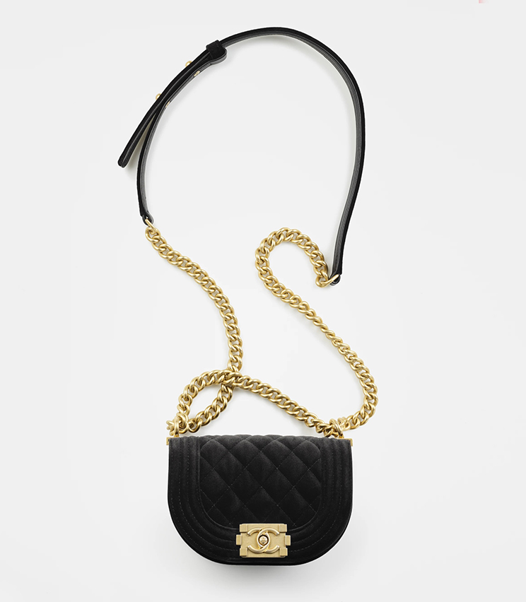 เปิดลิสต์กระเป๋า Chanel ใบเล็กที่เป็นเจ้าของได้ด้วยงบหลักหมื่นถึงแสนต้น