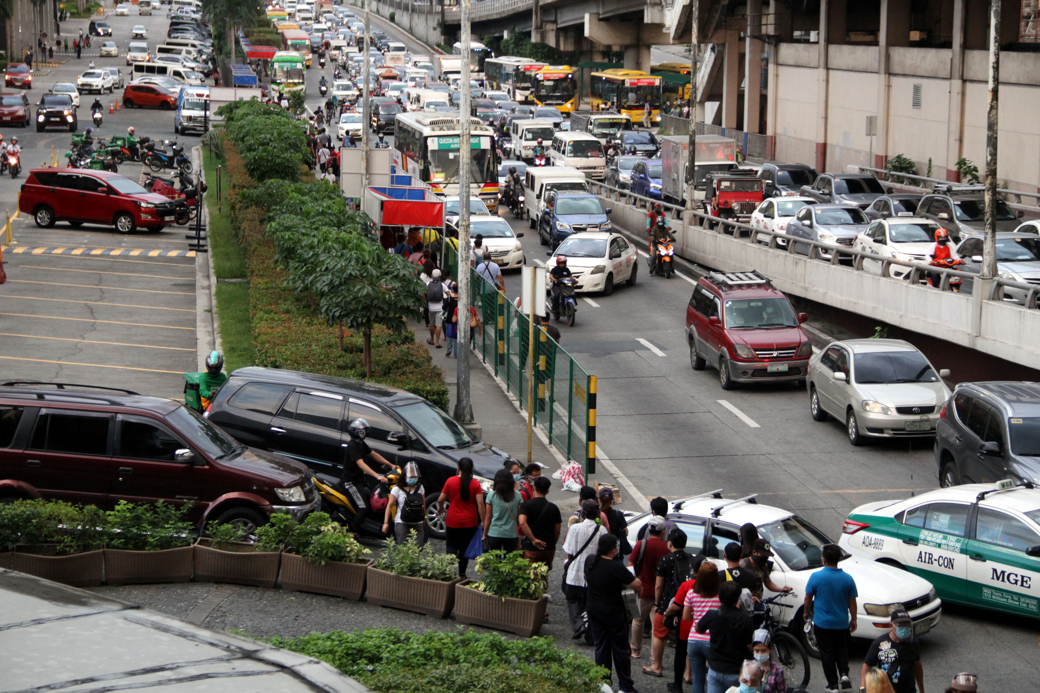 Traffic gridlock Photos Philippine News Agency