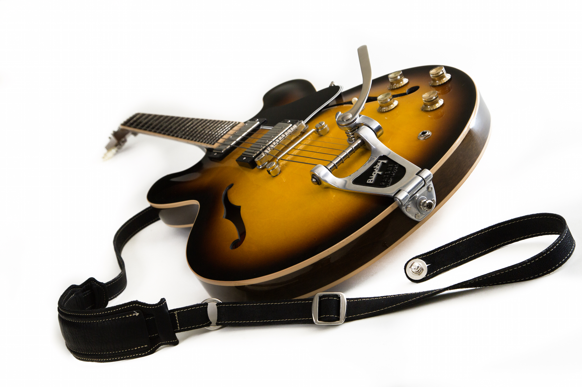 Towner Vibrato Systems ofrece un sistema para instalar un Bigsby sin