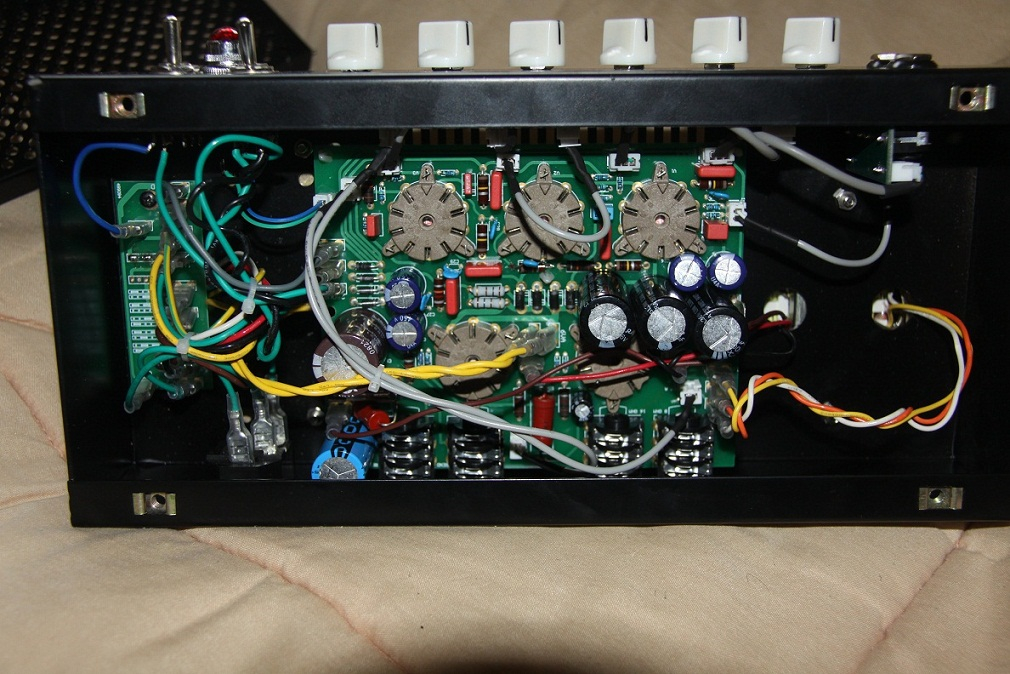 Fame Studio Tube 15 Head (pedido) Amplificadores Guitarristas.info