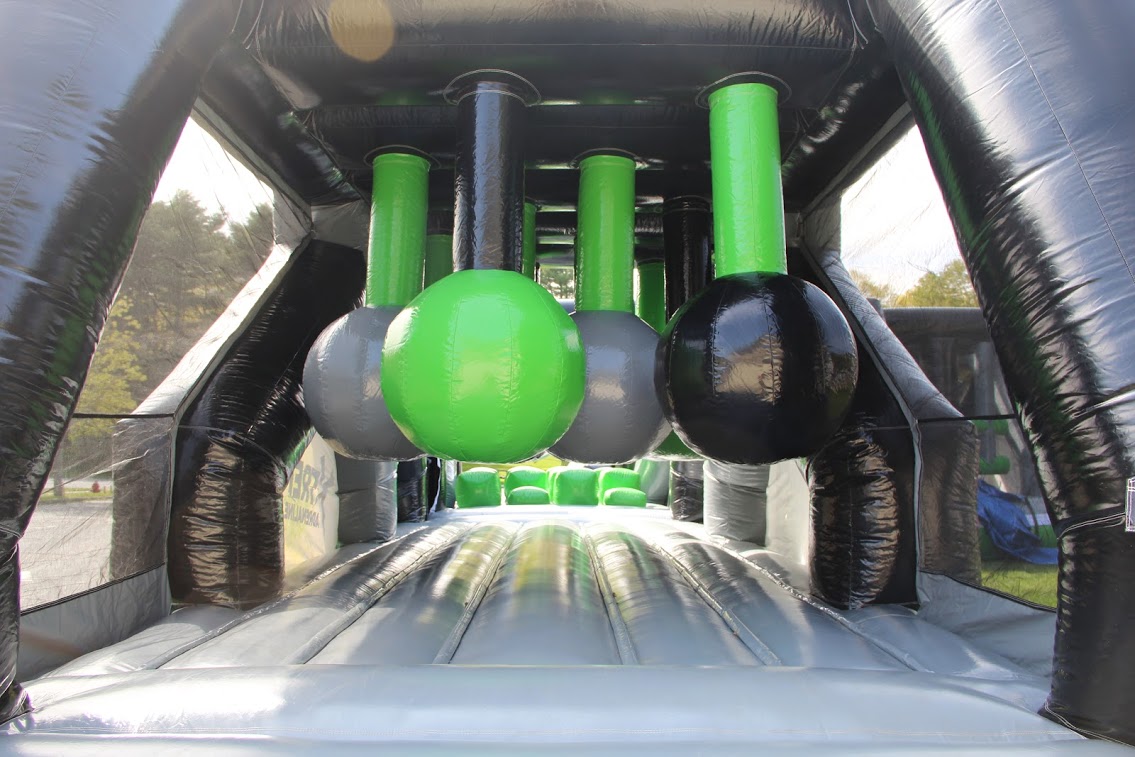 Busy Bee Jumpers bounce house rentals and slides for parties in Whitman