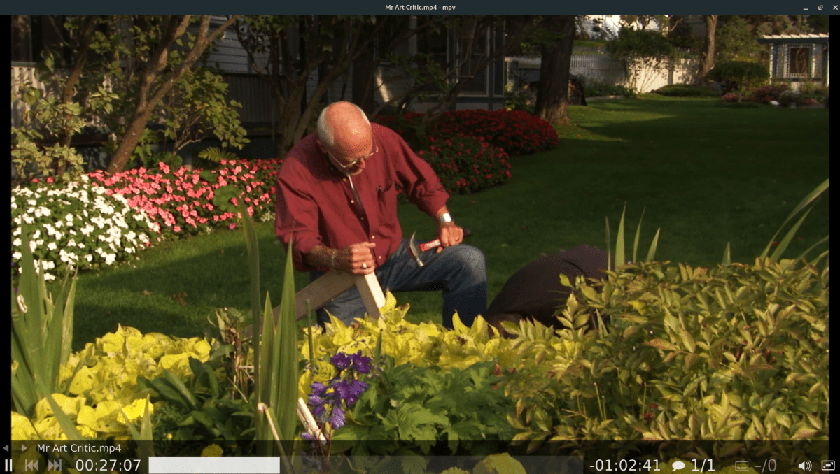 How to set up an MP4 video player on Ubuntu —