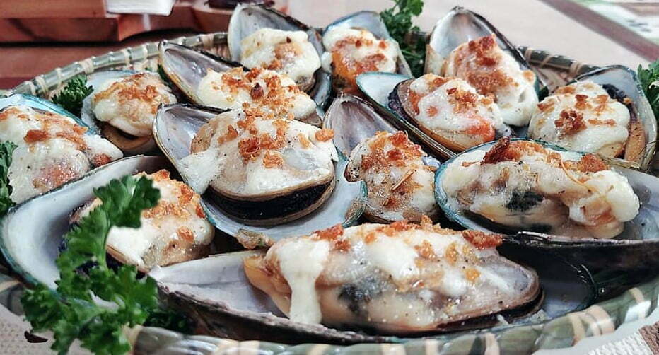 Garlic Roasted Stuffed Mussels, Baked Stuffed Mussels/FilipinoEggrolls
