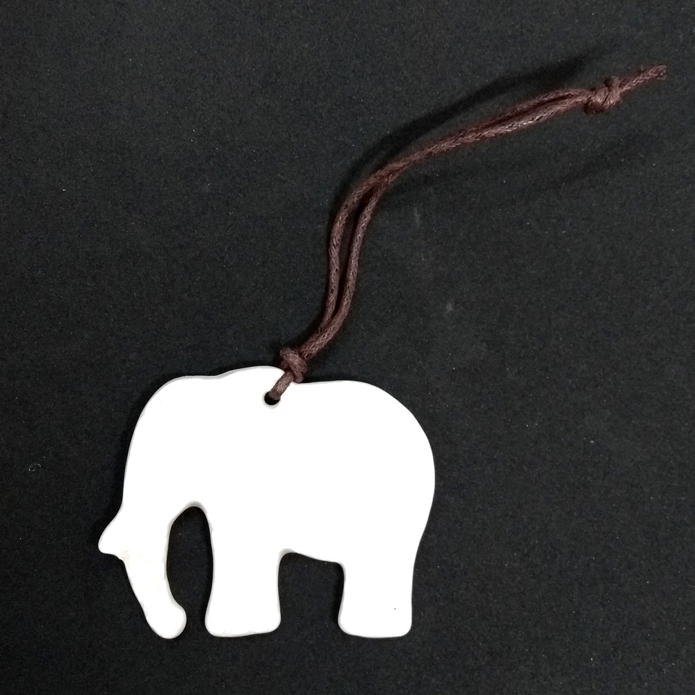 Elephant hanging decoration Fillingdon
