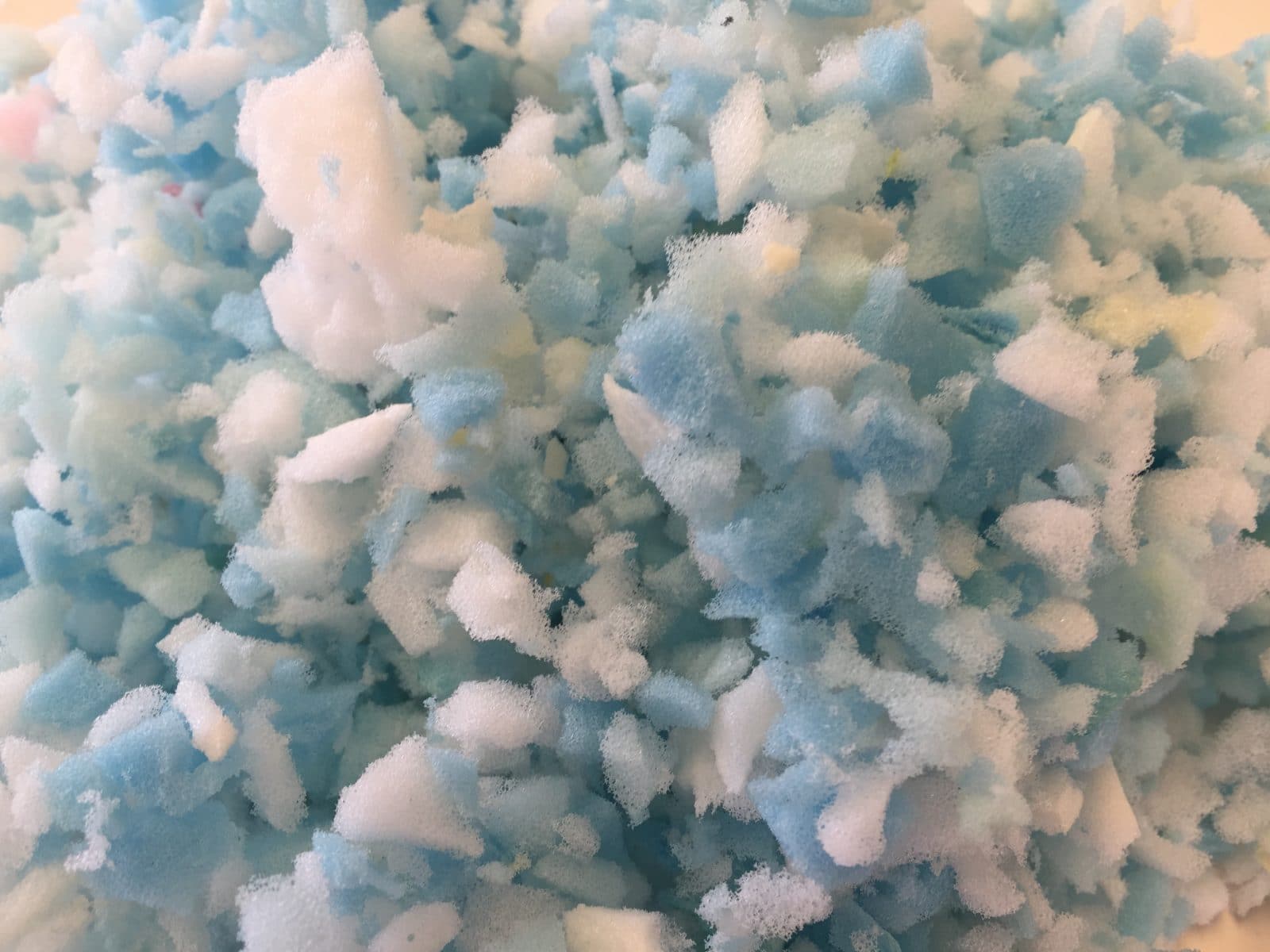 Filler Shredded Poly Foam (30lbs) Fill Station® Pillow Kiosk Fill