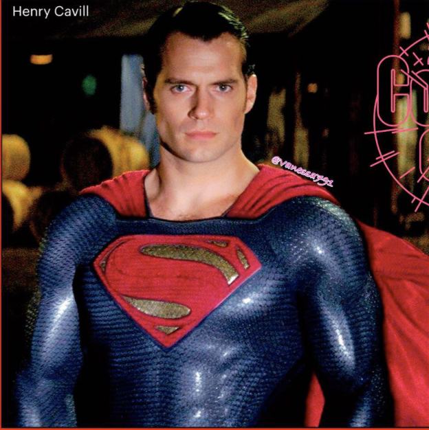New Henry Cavill Superman Comic Con Image from Batman v Superman!