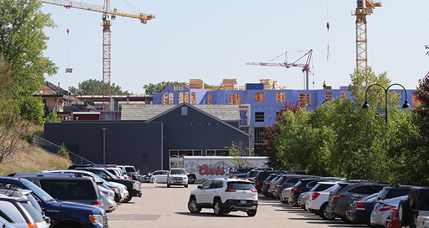 A parking puzzle in Wayzata Finance & Commerce