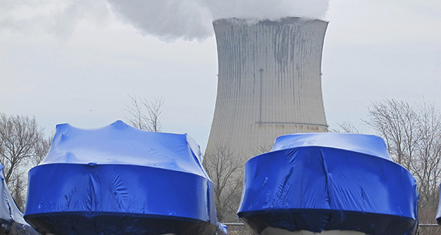 Nuclear plant closings overwhelm small towns Finance & Commerce