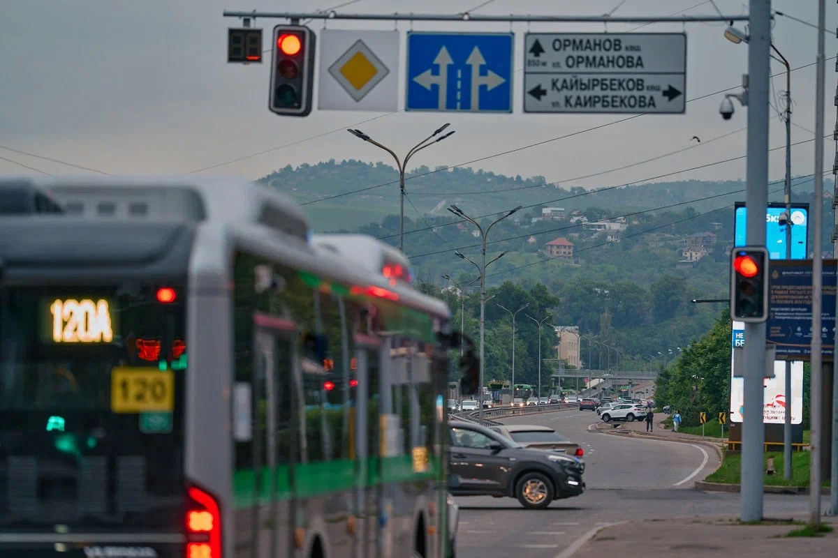 Держитесь крепче за поручни проезд в Алматы может подорожать