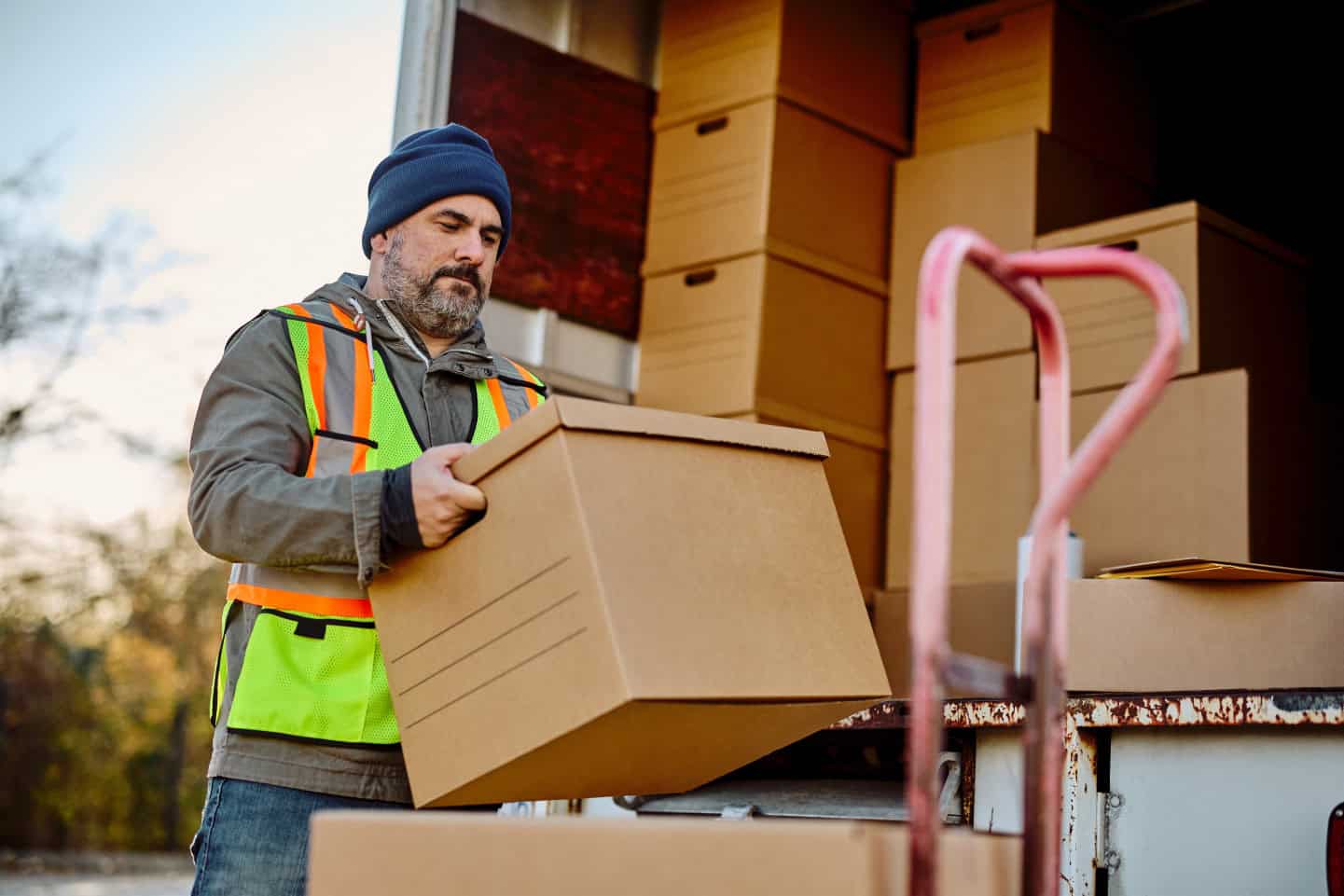 How To Make Money With A Box Truck Finance Police