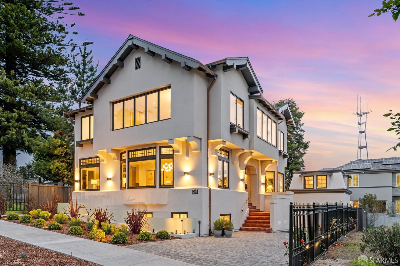 The first home built in Forest Hill, 266 Pacheco