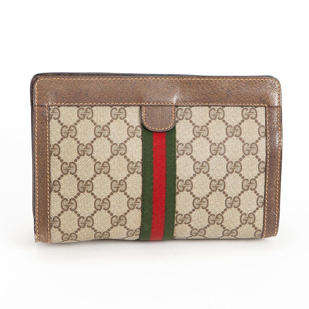 Iconic vintage Gucci clutch Findage