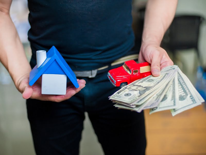 200+ Funny Real Estate Team Names (Hilarious Ideas)