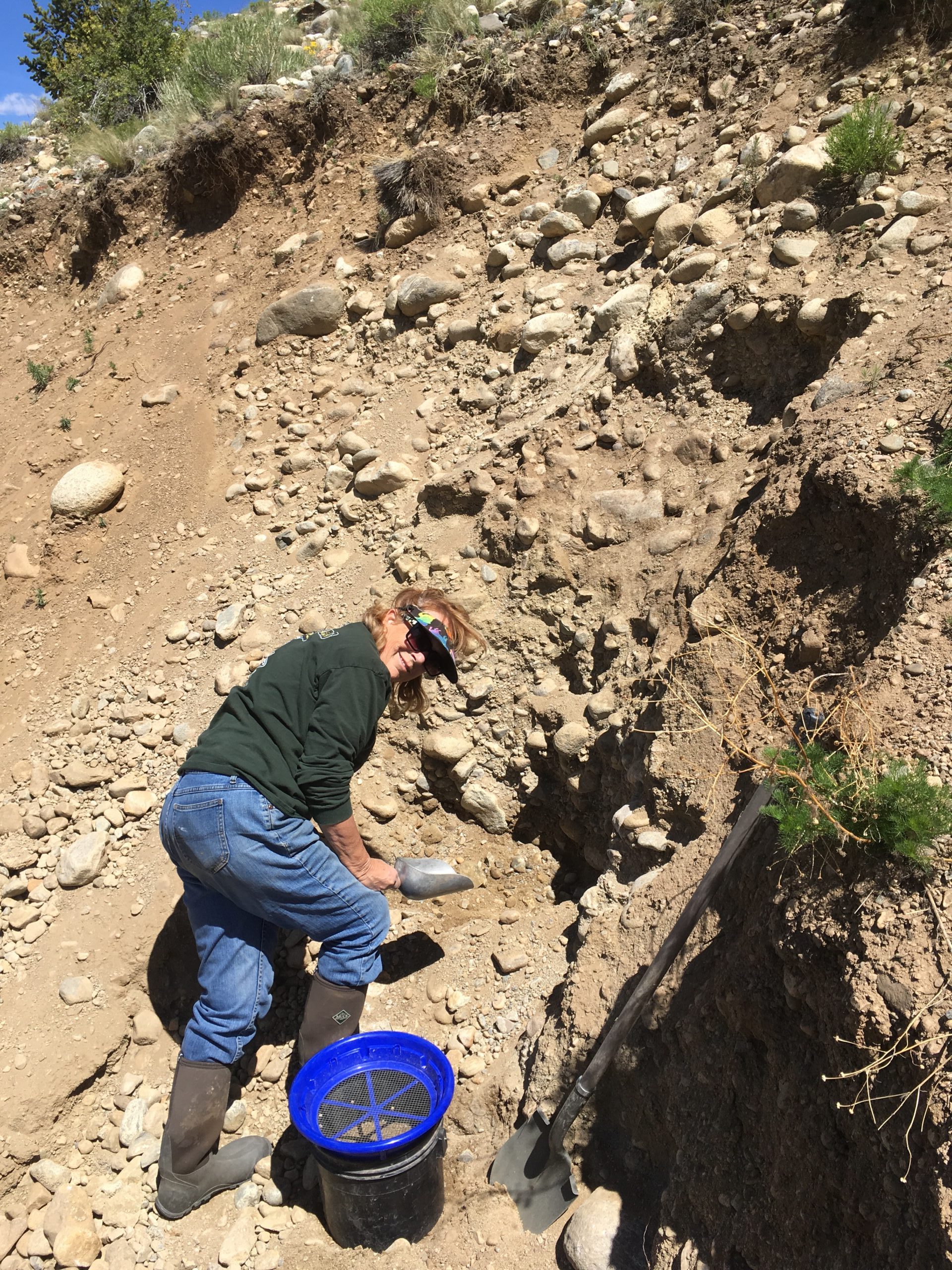 Point Barr Prospecting Site on the Arkansas River Finding Gold in
