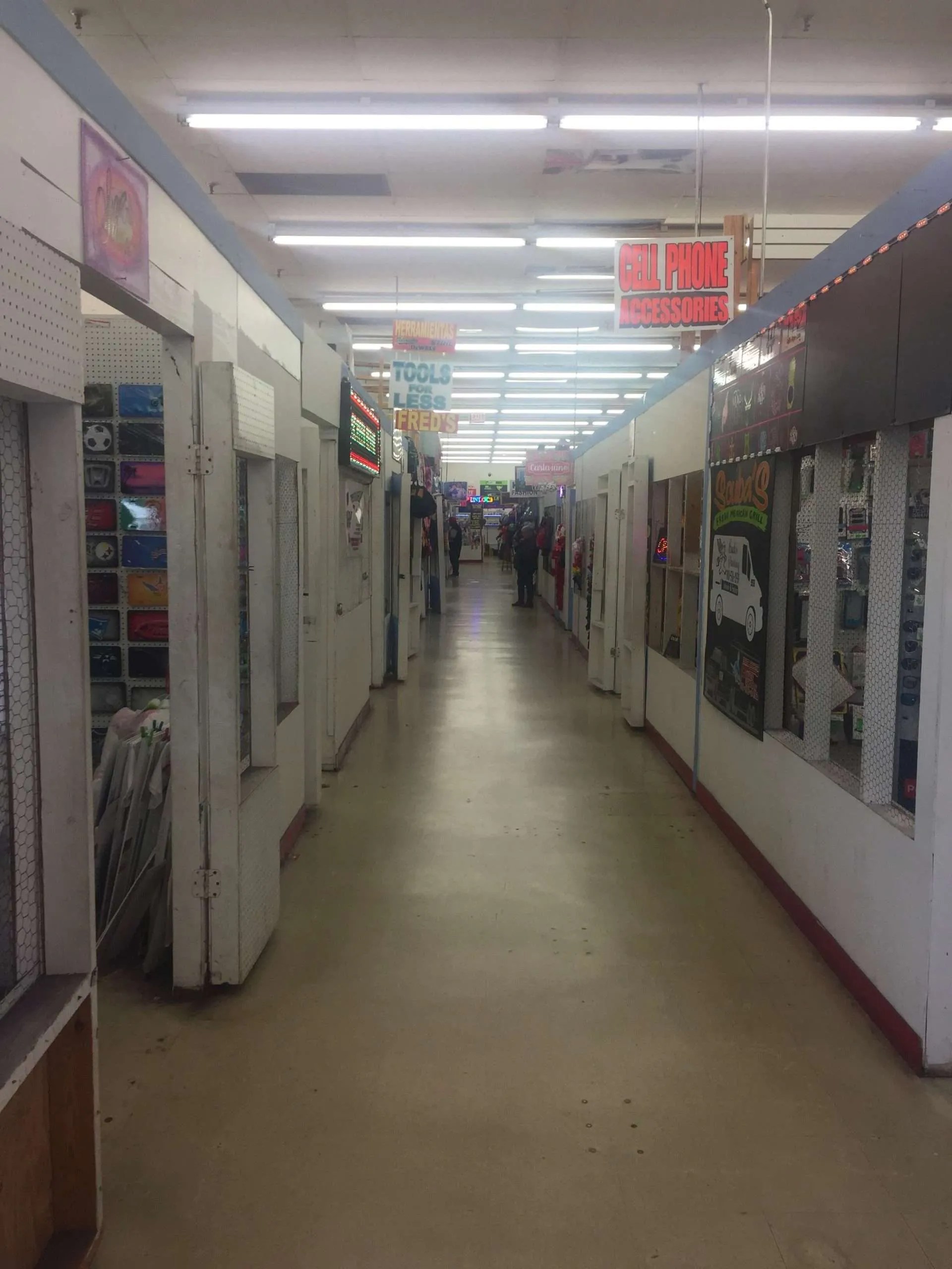 4 Things That Surprised Us at the Bragg Boulevard Flea Market finding