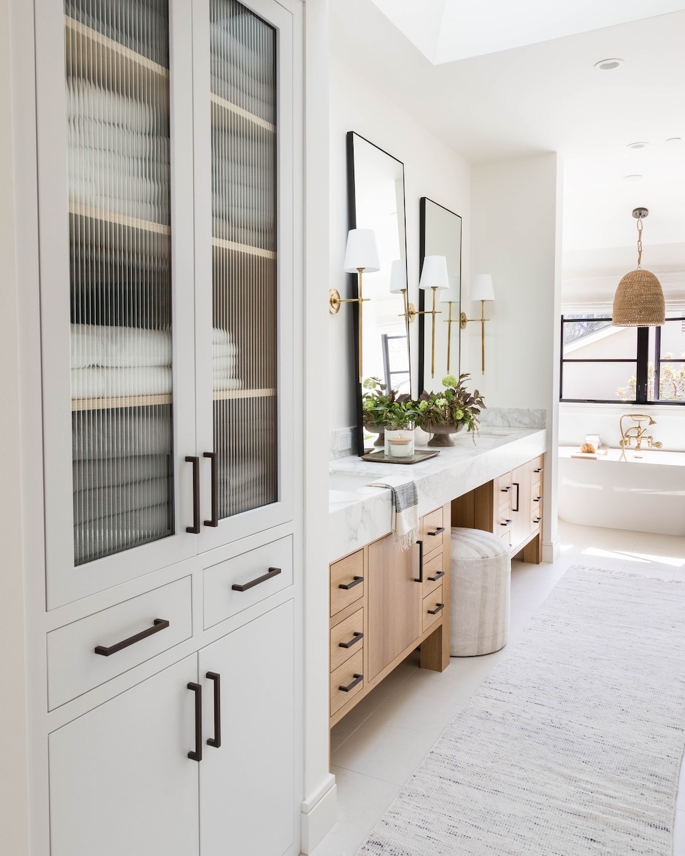 27 Neutral Bathroom Vanity Ideas for a Timeless Look