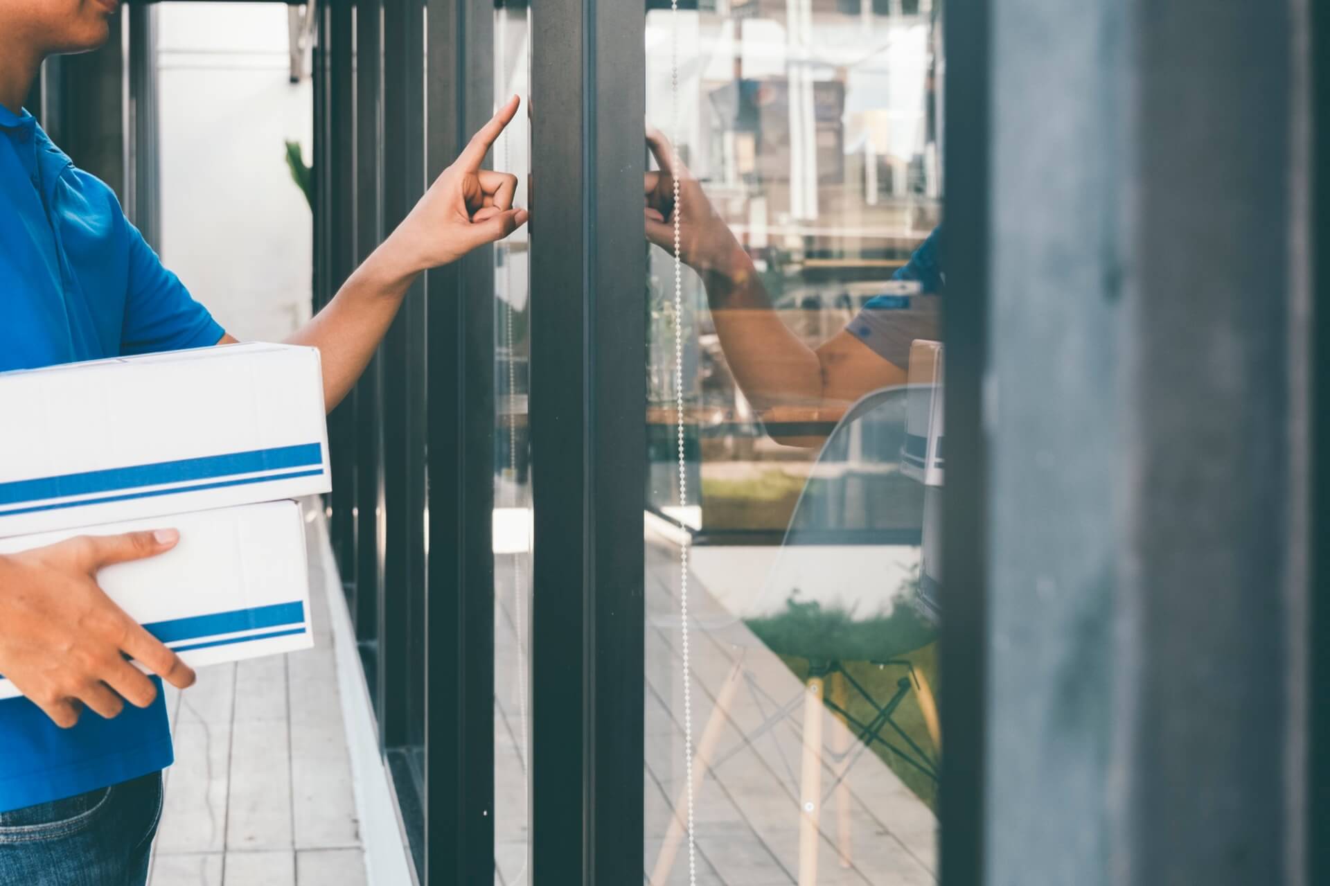 Best domestic courier service in Sri Lanka