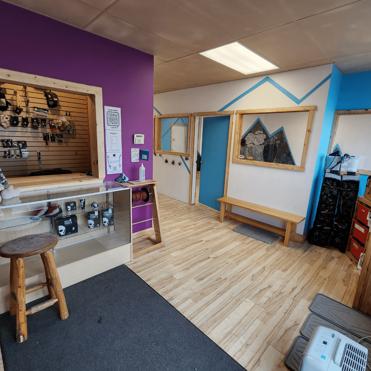 DIRTBAG HQ Find it in Golden