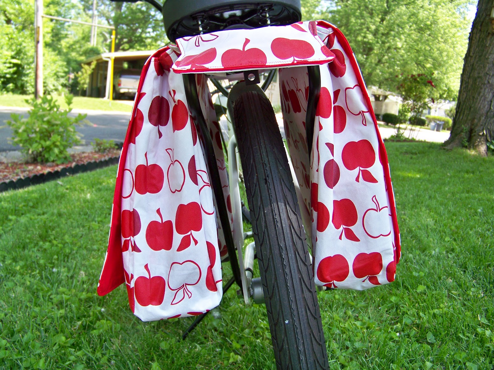 Bike Bags Free Sewing Pattern to Make Your Own!
