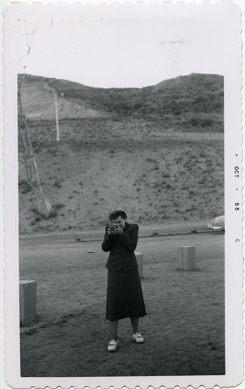 LINING UP THE SHOT. - Fine Daguerreotypes & Photography