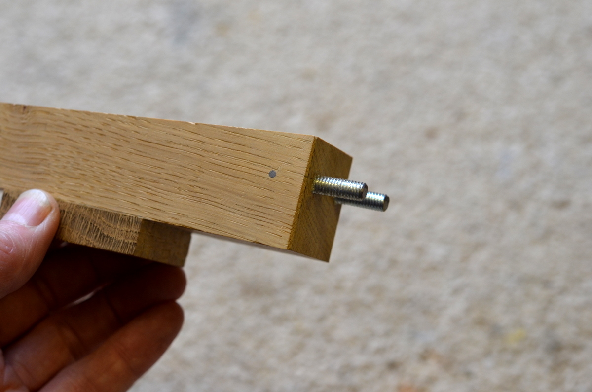 Jig for planing wedges Finely Strung