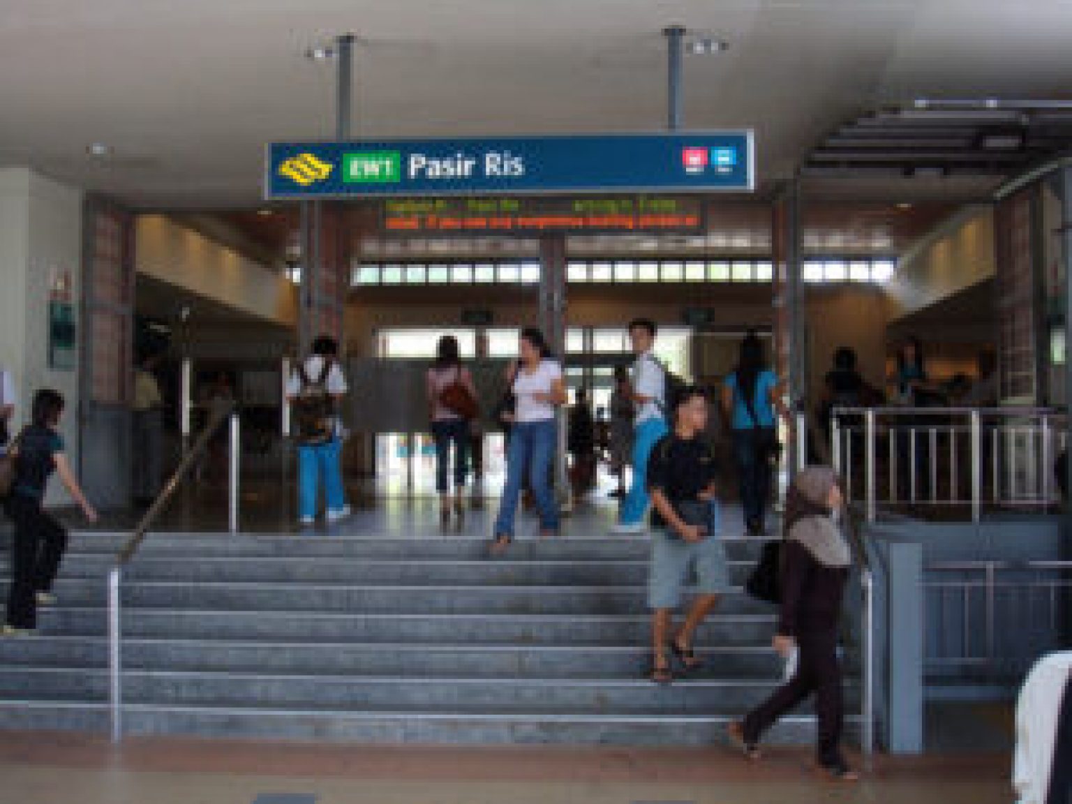 Pasir Ris 8 New Launch Property opposite Pasir Ris MRT
