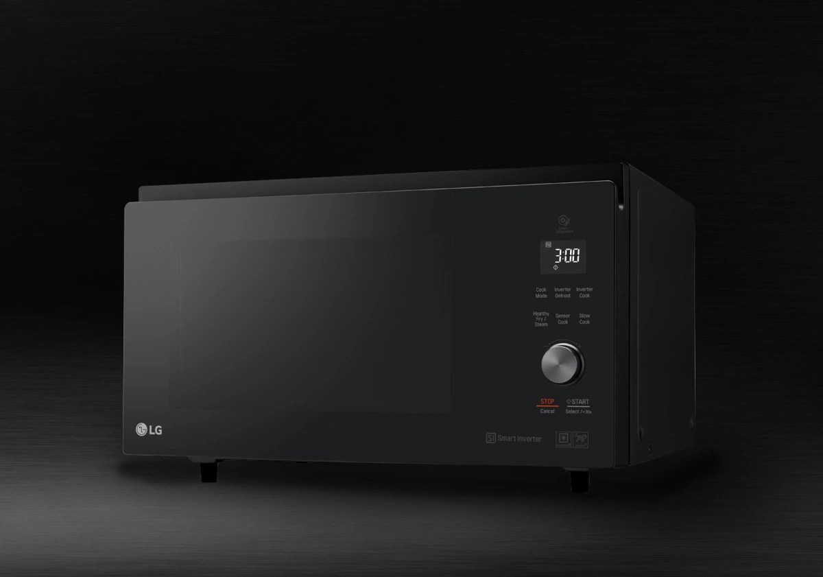 5 Best Ovens for Baking in Singapore [2024]