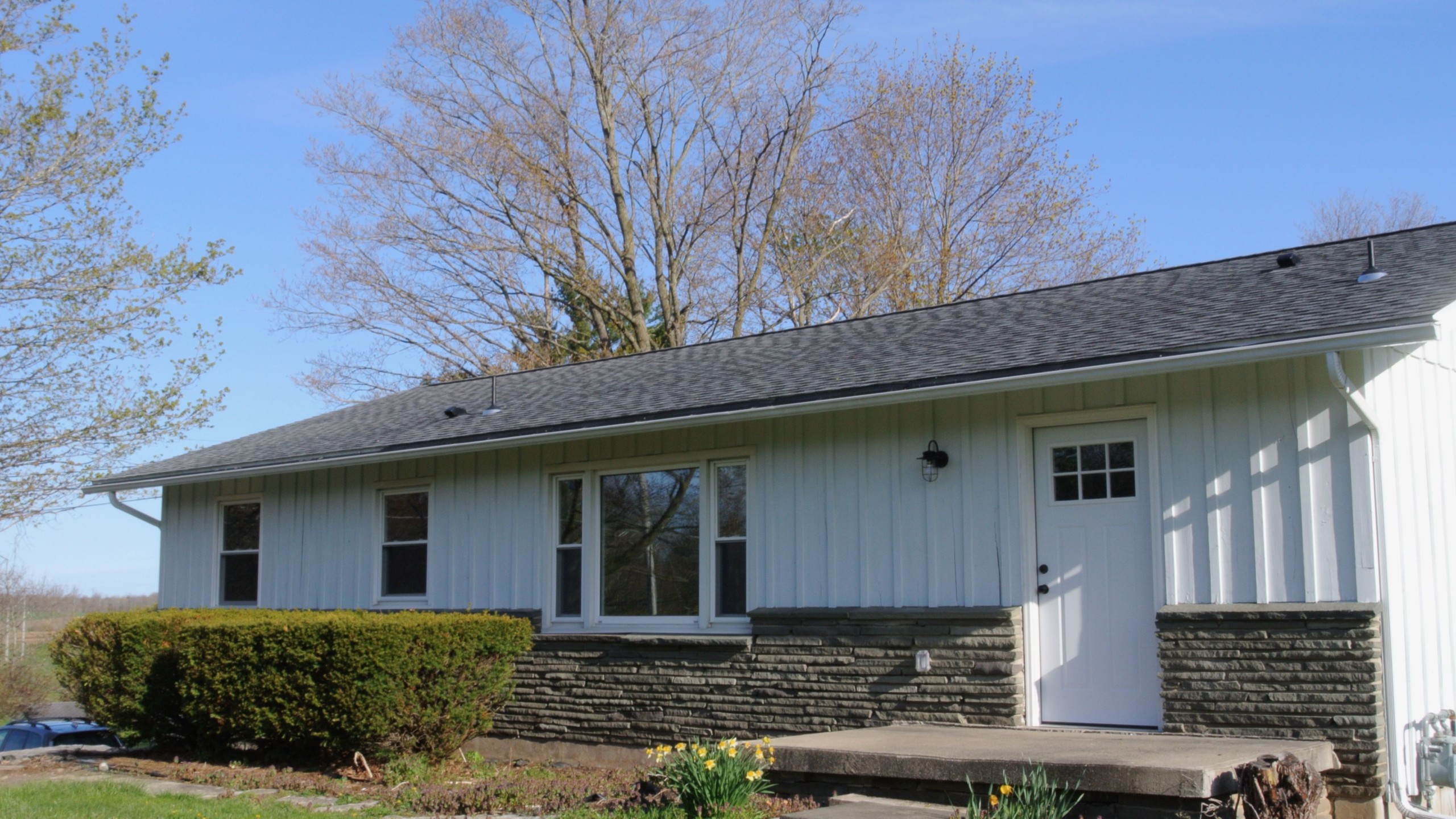 front2 Lake and Village Realty LLC