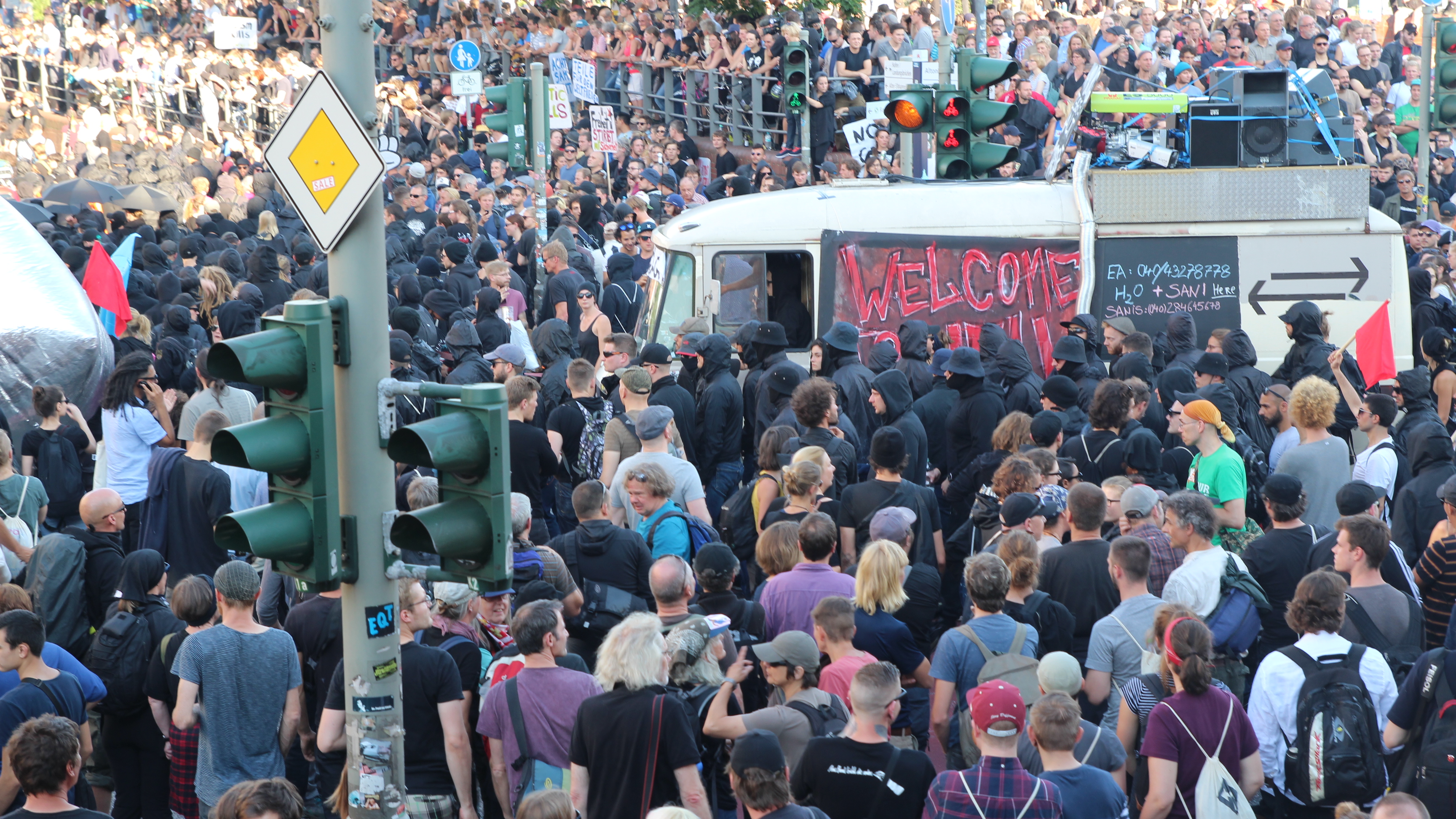 G20Demonstration Die Hölle war gründlich geplant FINK.HAMBURG