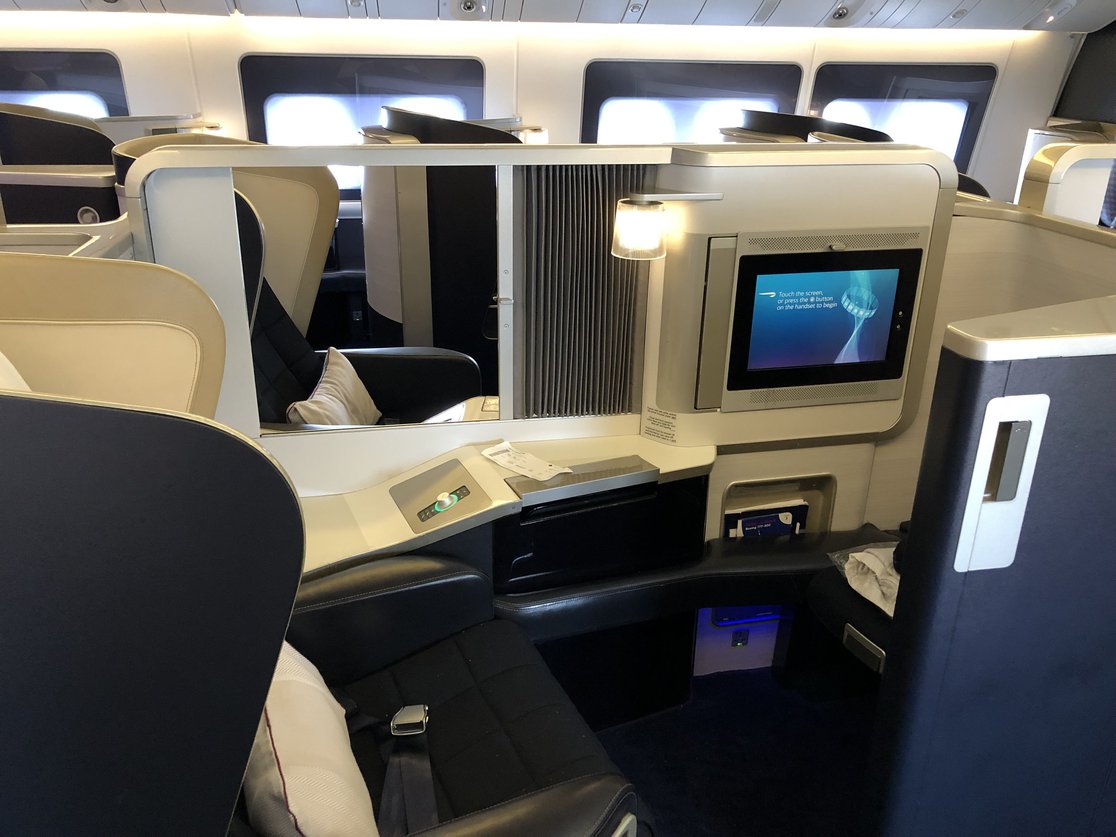 Flight Review British Airways BA39 First Class B787 LHR — PEK