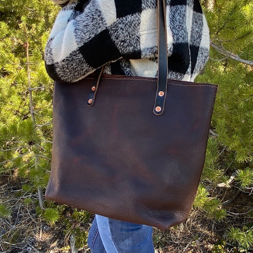 Fiore Leather HandCrafted Leather Goods