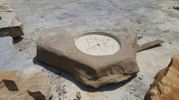 908JJumbo Fireboulder Natural Stone, Fire Pits