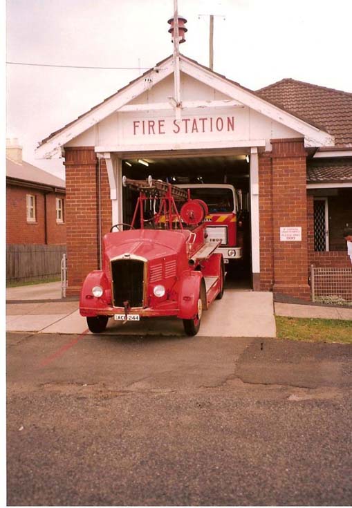 Fire Engines Photos 1936 Dennis Ace Kurri Kurri Australia