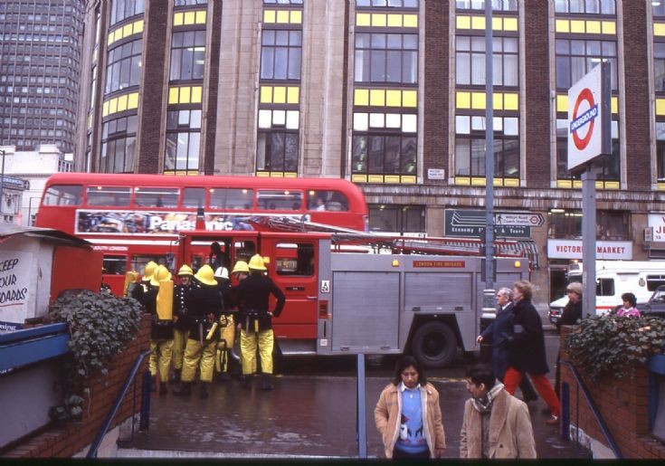 Fire Engines Photos London Fire Brigade at work