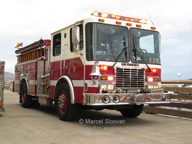 Fire Engines Photos - Engine 28 KME San Francisco Fire Department