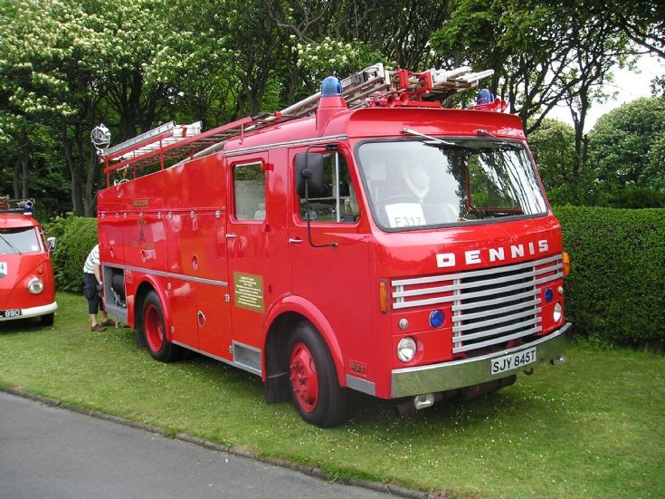 Fire Engines Photos Dennis R series ex Devon.