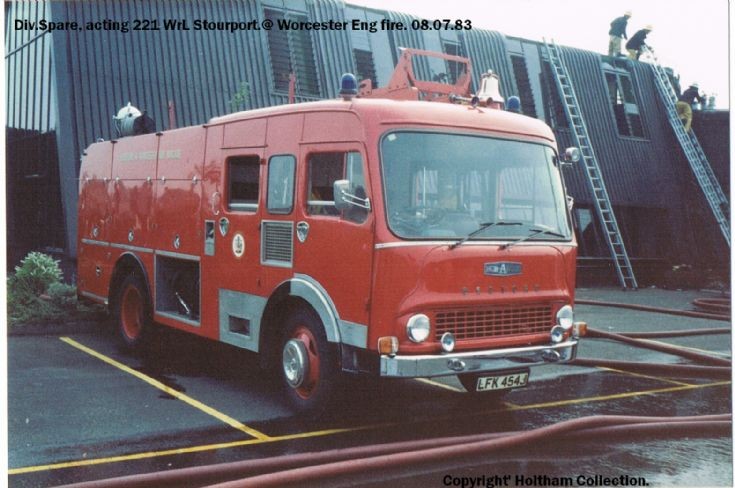 Fire Engines Photos - A 'real' fire engine Bedford LFK 454J