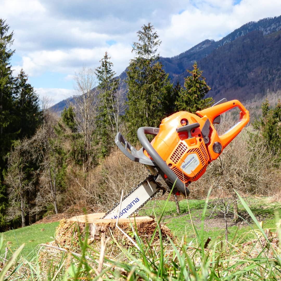 Husqvarna 135 And 135 Mark II Chainsaw What's The Difference?