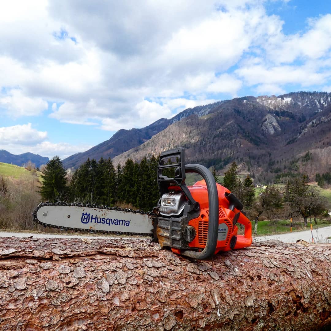 Husqvarna 135 And 135 Mark II Chainsaw What's The Difference?
