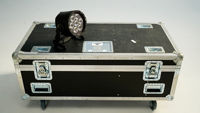 Astera Ax9 kit with charging case - Firebug Lighting