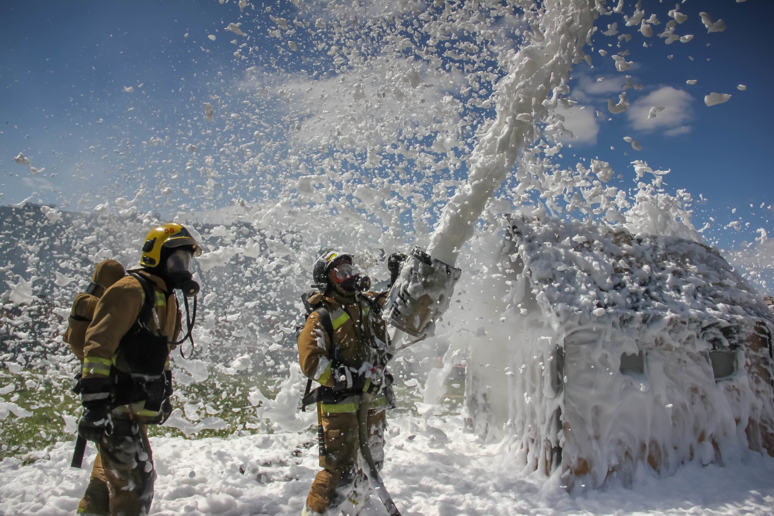 сильнейший пожарный 2021