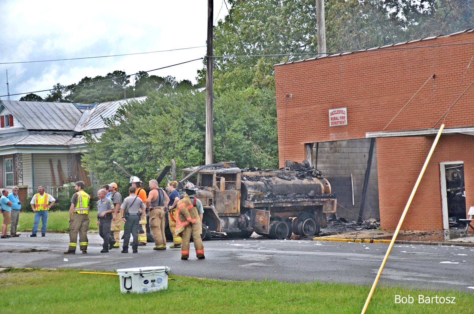 Macclesfield NC Fire House Destroyed Along with all Apparatus Fire News