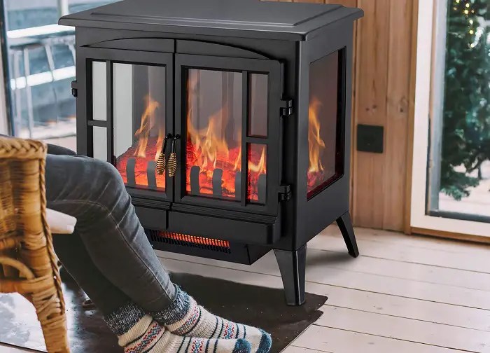 How Many Square Feet Does an Electric Fireplace Heat? Fireplace Crackles