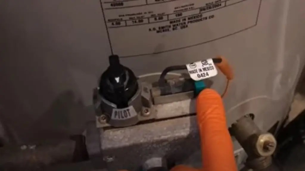 Why AO Smith Water Heater Won’t Light Or Stay Lit [Solved] FireplaceHubs