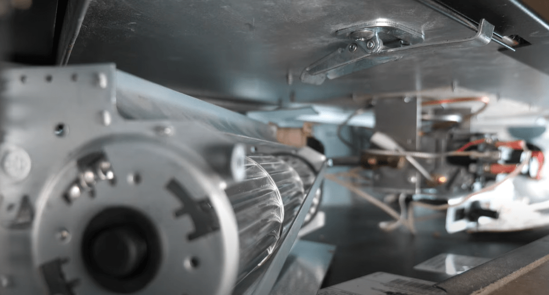 Gas Fireplace Blower vs. No Blower What Method is Better? FireplaceWiki