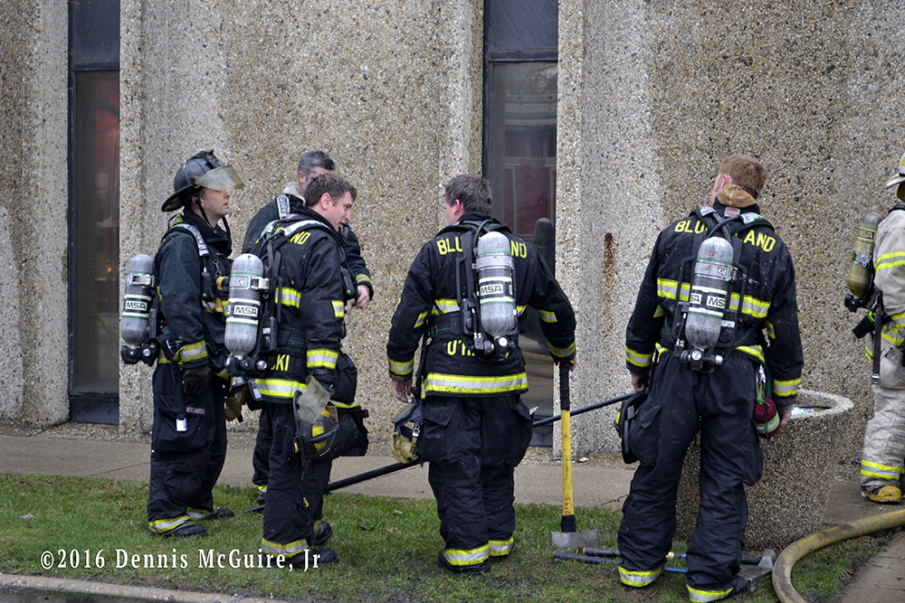 Warehouse fire in Blue Island, IL January 15, 2016