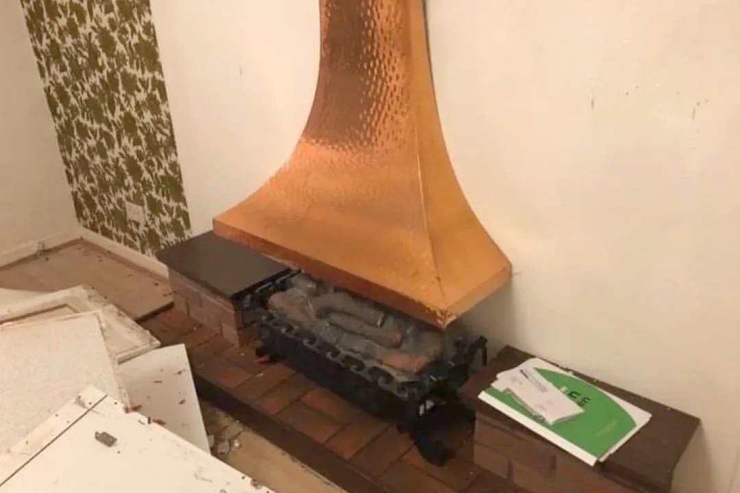 Media Wall Fireplace, Dundee Fire Surround Centres