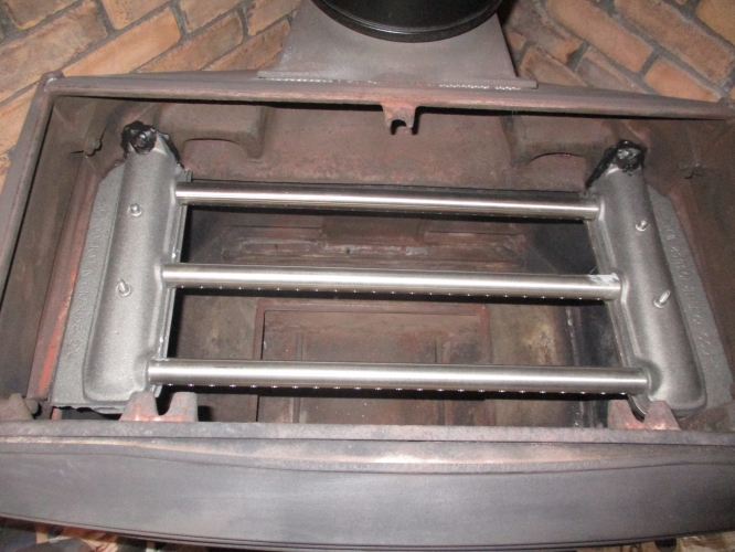 こんなことに・・・｜薪ストーブメンテナンス｜ファイヤーワールドブログ｜薪ストーブ・暖炉の販売・メンテナンスは【ファイヤーワールド永和】