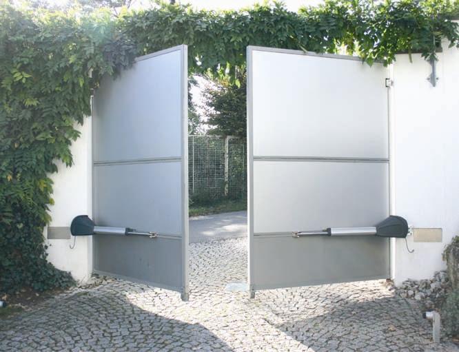 Elektroantriebe der Firma Sommer Firma ZED Fenster, Türen, Zäune